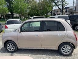 
										Daihatsu Mira Gino 2005 full									