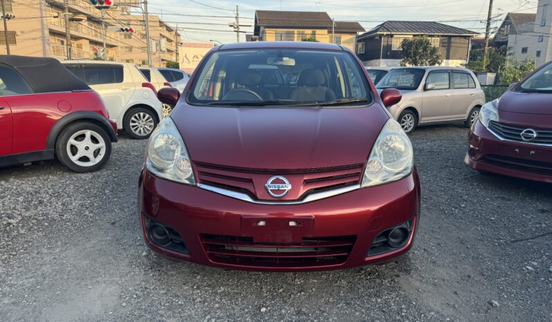 
								Nissan Note 2011 full									