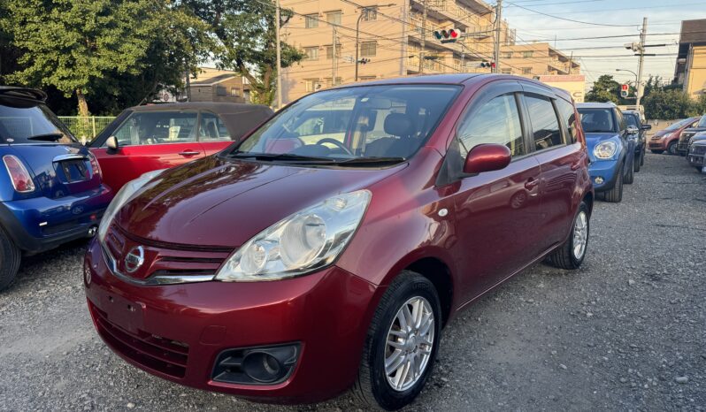 
								Nissan Note 2011 full									