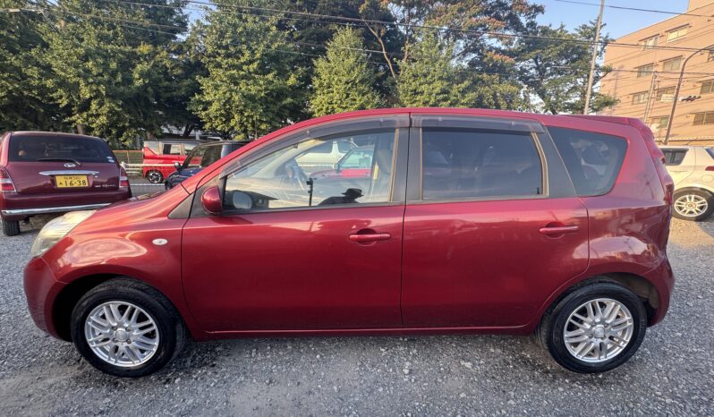 
								Nissan Note 2011 full									