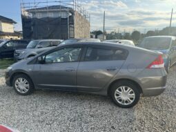 
										Honda Insight 2010 full									