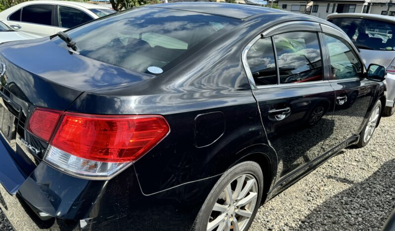 
								Subaru Legacy 2009 full									