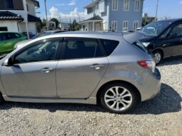 
										Mazda Axela Sport 2011 full									