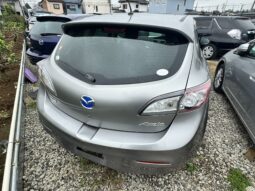 
										Mazda Axela 2011 full									