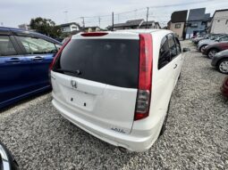 
										Honda Stream 2007 full									