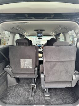 
										Toyota Vellfire 2011 full									