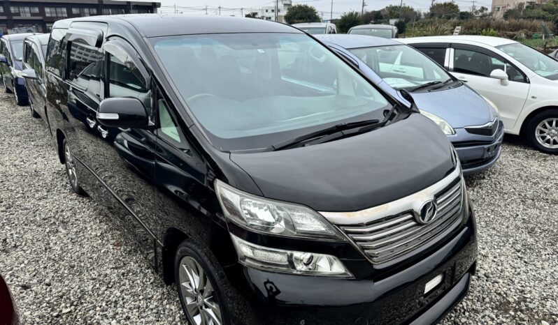 
								Toyota Vellfire 2011 full									