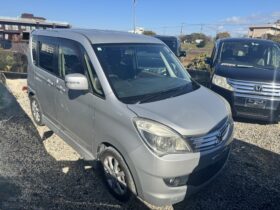 2012 Mitsubishi Delica D2