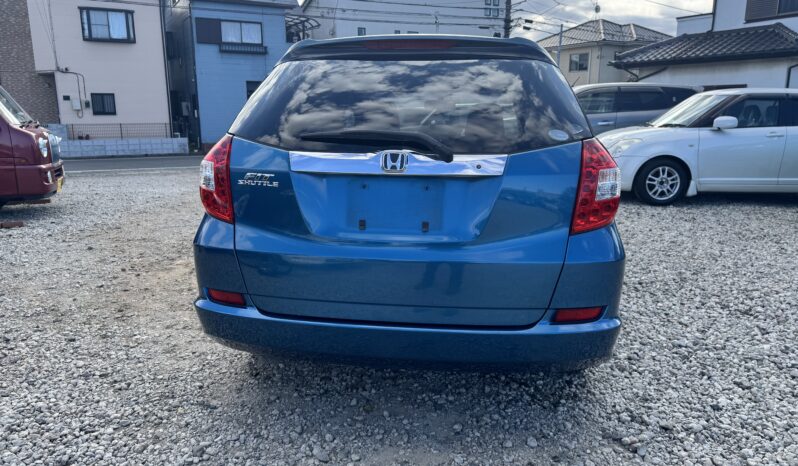 
								2011 Honda Fit Shuttle full									