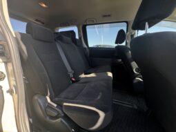 
										2013 Toyota Voxy full									