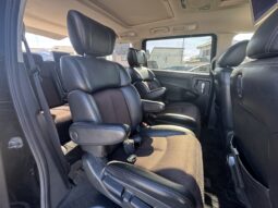 
										Nissan Elgrand 2010 full									