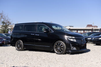 Nissan Elgrand 2010