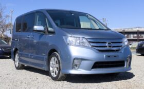 2013 Nissan Serena S-Hybrid