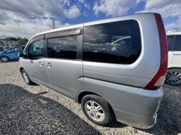 
										2009 Nissan Serena full									