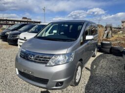 
										2009 Nissan Serena full									