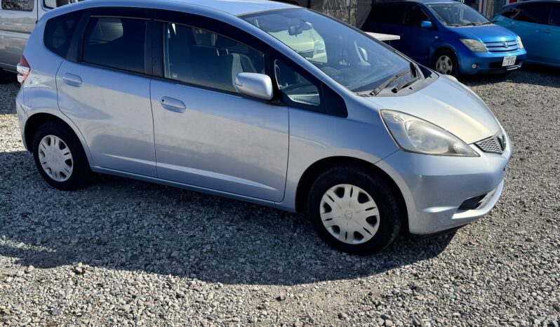 
								2008 Honda Fit full									