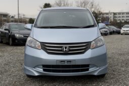 
										2009 Honda Freed full									