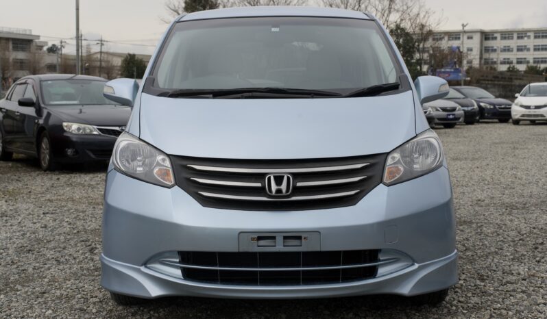 
								2009 Honda Freed full									