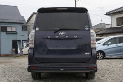 
										2010 Toyota Voxy full									